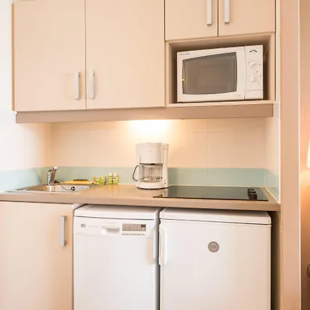 Pierre & Verrerie Apartmanhotel